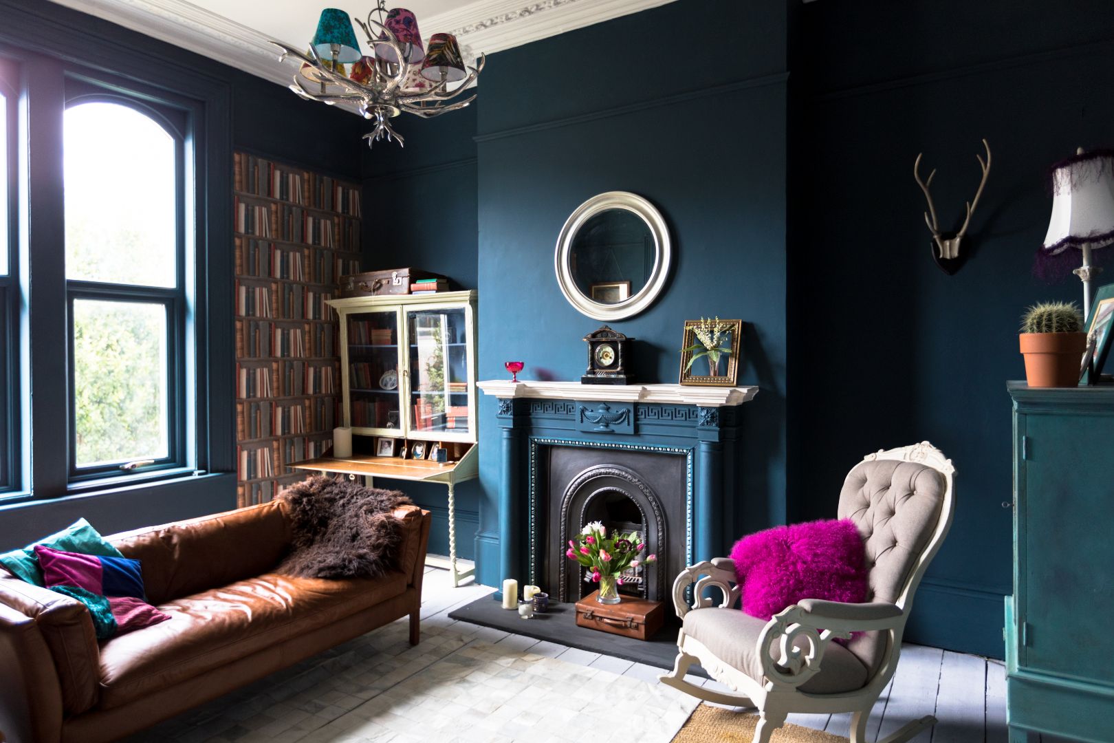 /content/uploads/2022/08/hero-home-lounge-1.jpg